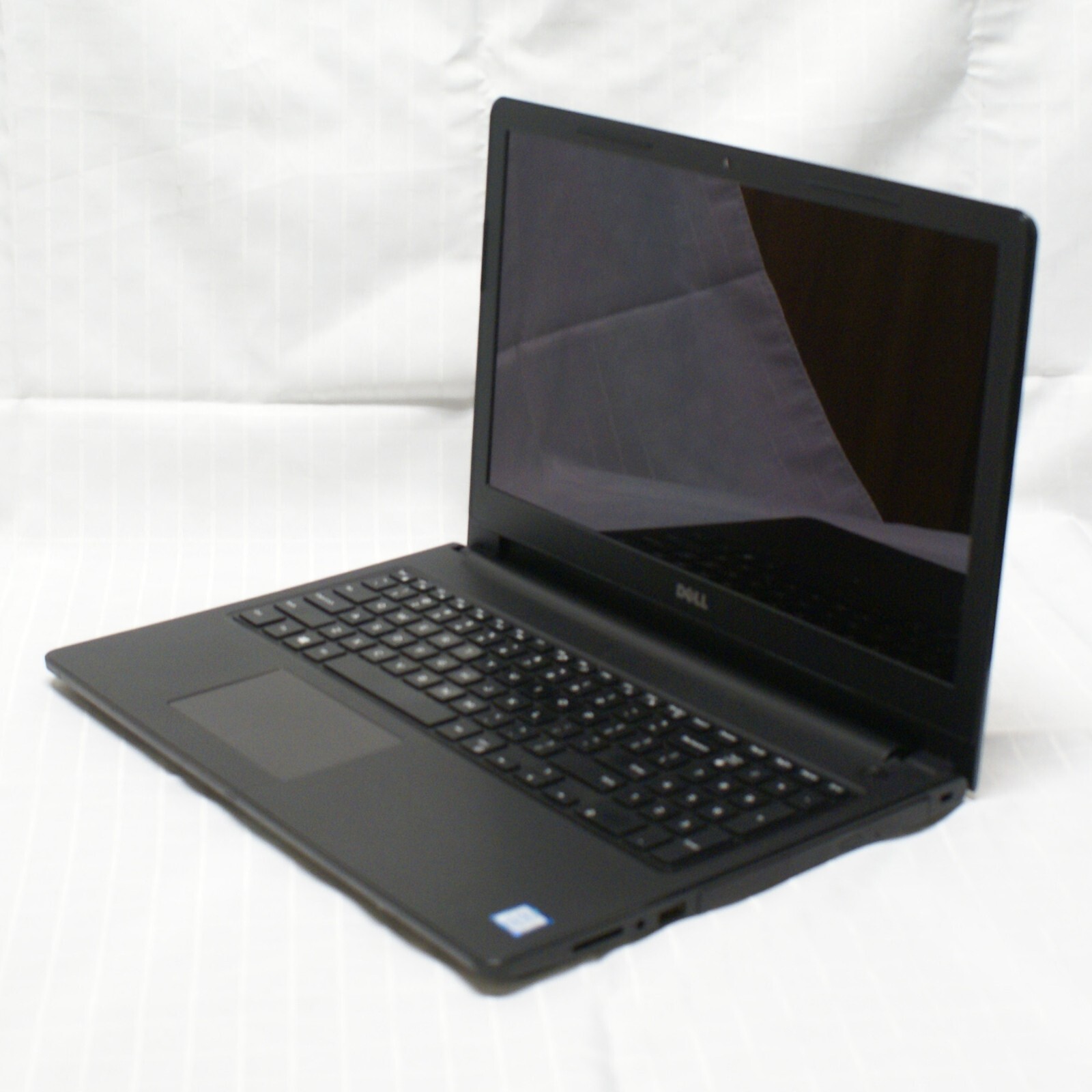 Dell Inspiron 15-3567 15.6 in i3-7100u 2.40Ghz 16GB 512Gb SSD Win 11 Home Touch