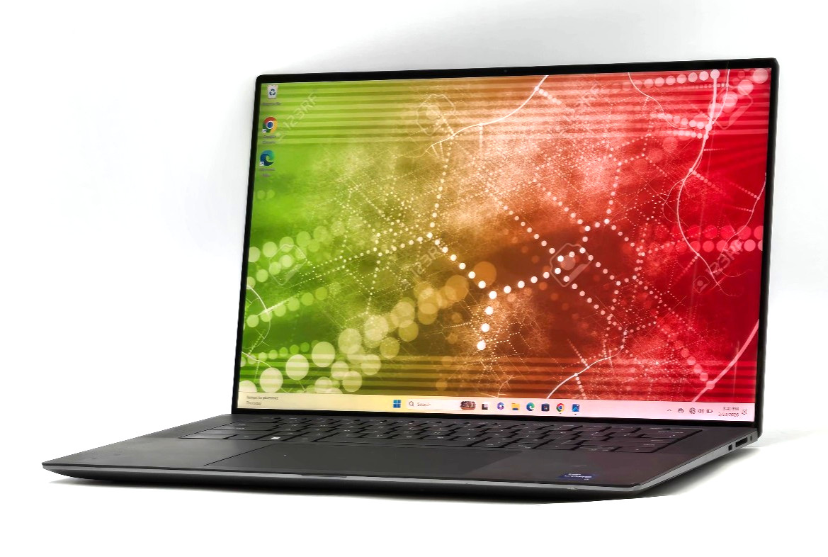 Dell Precision 5570 Touch 15″ Intel i7-12th /32GB Ram 512 NVMe NVIDIA RTX A2000