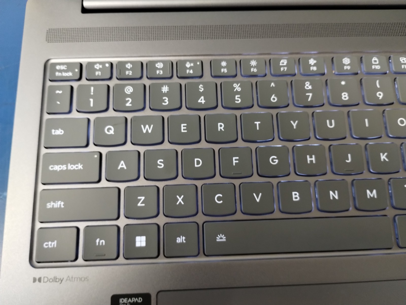 Lenovo IdeaPad Pro 5 16IAH10 Intel Core Ultra 9 285H, 2.90 GHz, 32 GB, 1 TB NVMe