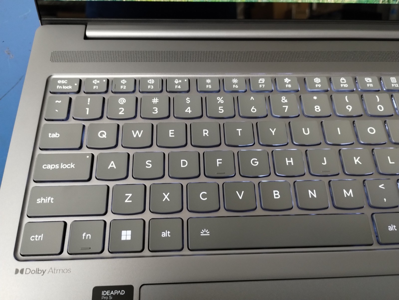 Lenovo IdeaPad Pro 5 16IAH10, Intel Core Ultra 9 285H, 32 GB RAM, 1 TB NVMe SSD