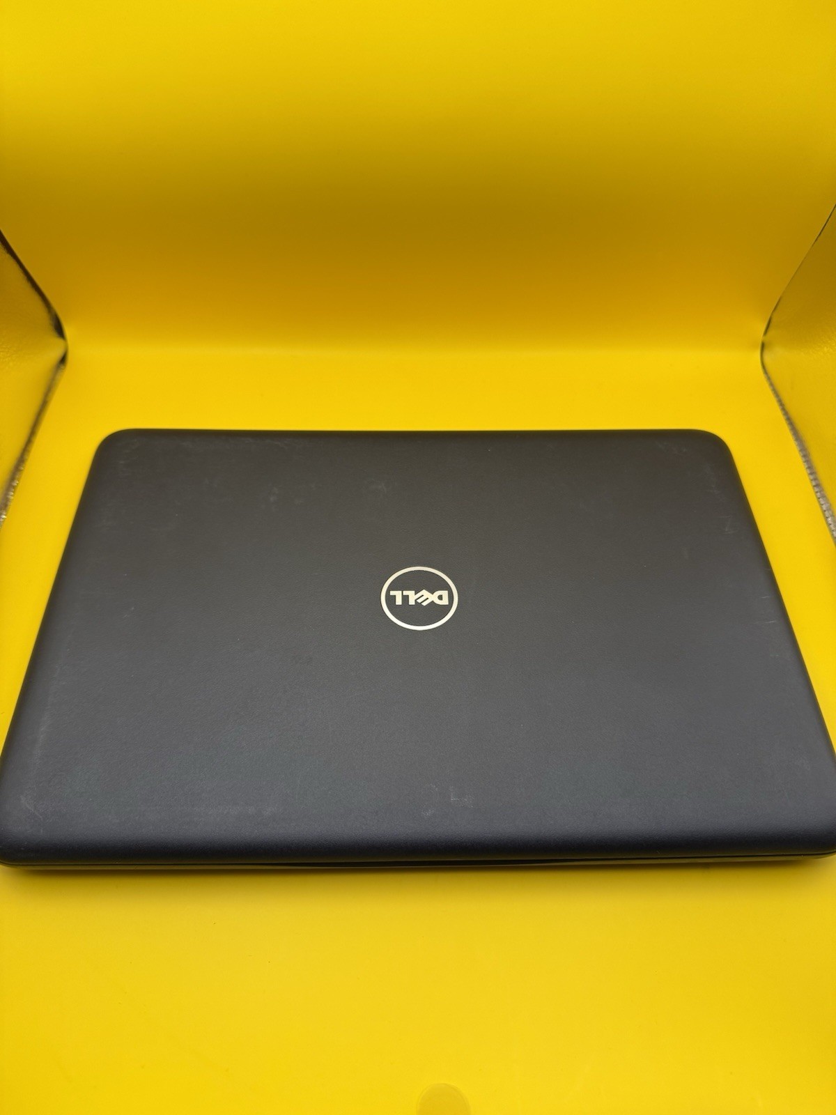 Dell Latitude 3180 – 11.6″ – Celeron 1.1GHz – 4GB 64GB SSD – Win10 Pro