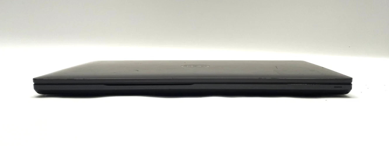 Dell Latitude 5500 15.6” (256GB SSD Intel Core i5-8265U 1.60GHz 8GB RAM) Laptop