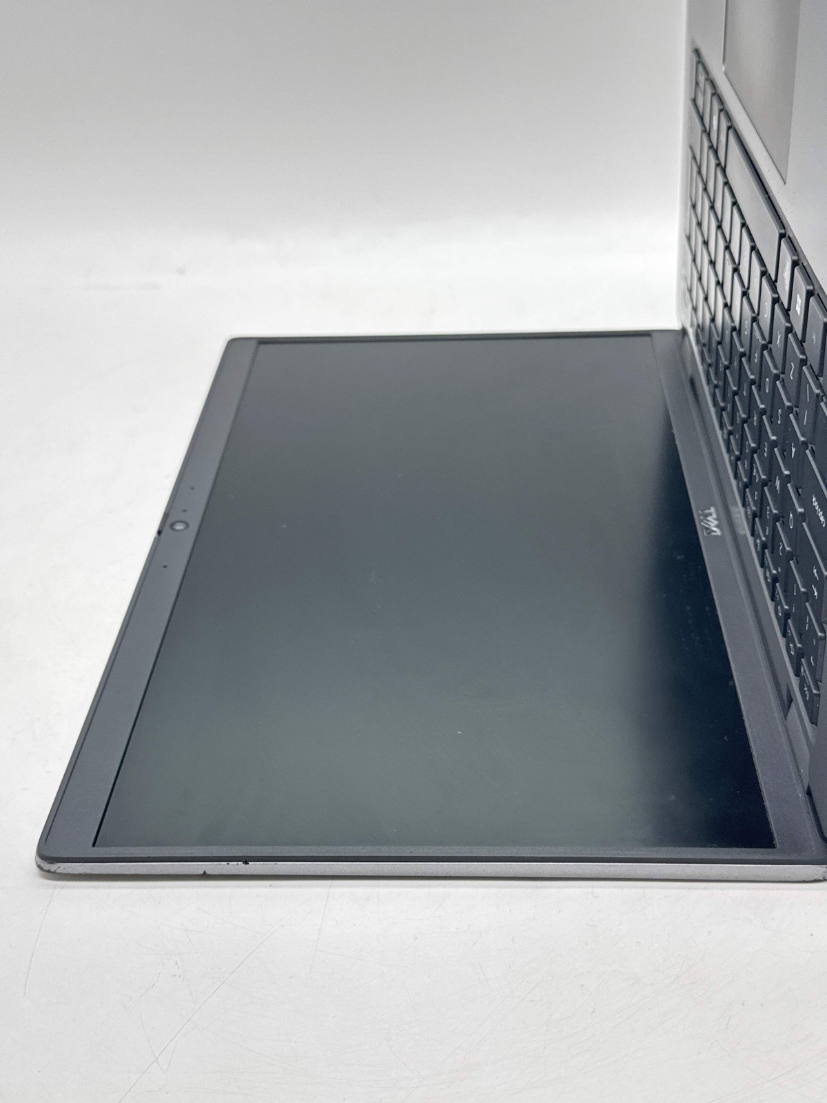 Dell Latitude 5450 14″ Core Ultra 7 165U 16GB RAM 512GB SSD FHD Used