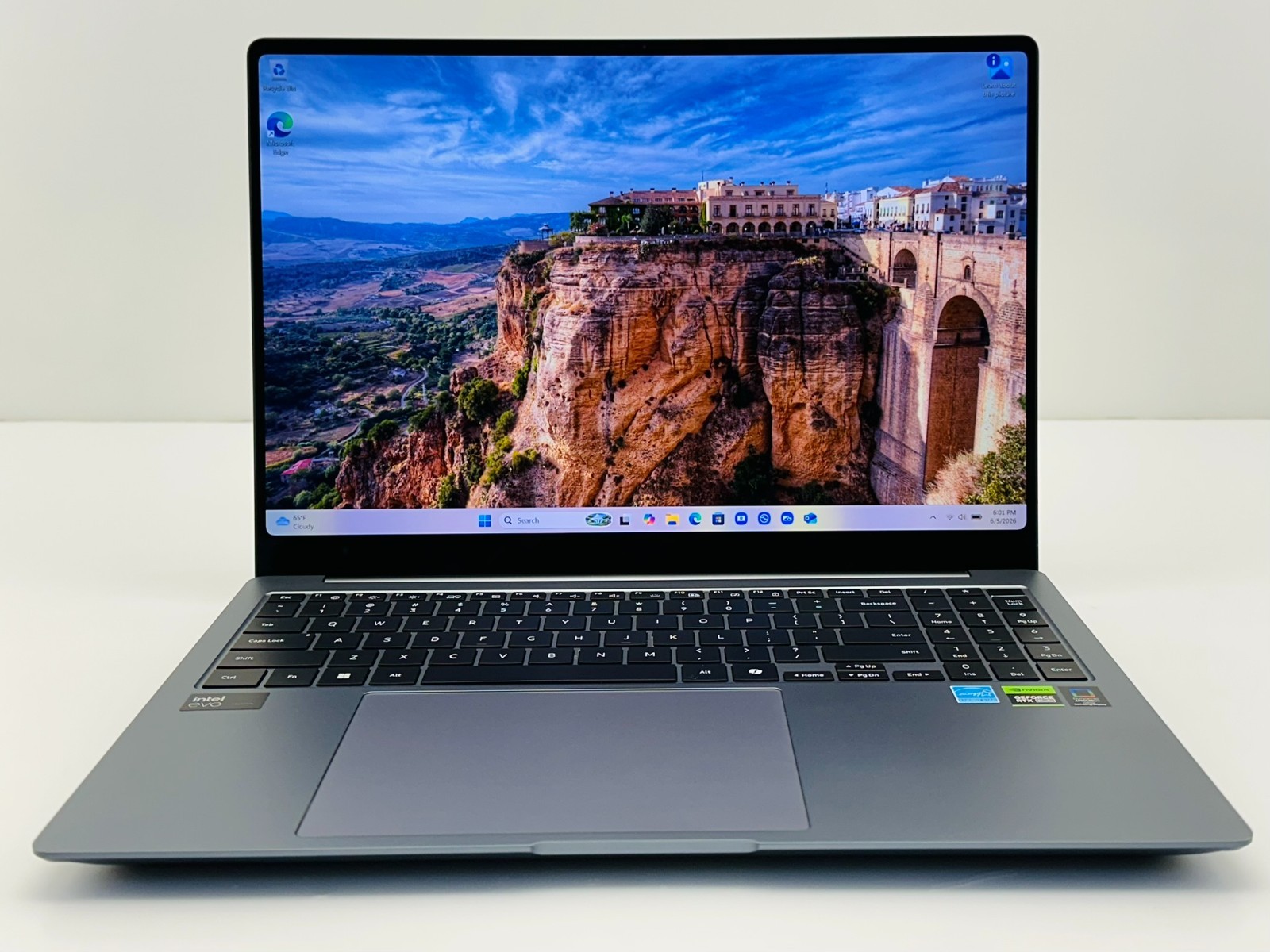 Samsung Galaxy Book4 Ultra NP960XGL 16″ Core Ultra 7 16GB RAM 1TB #15
