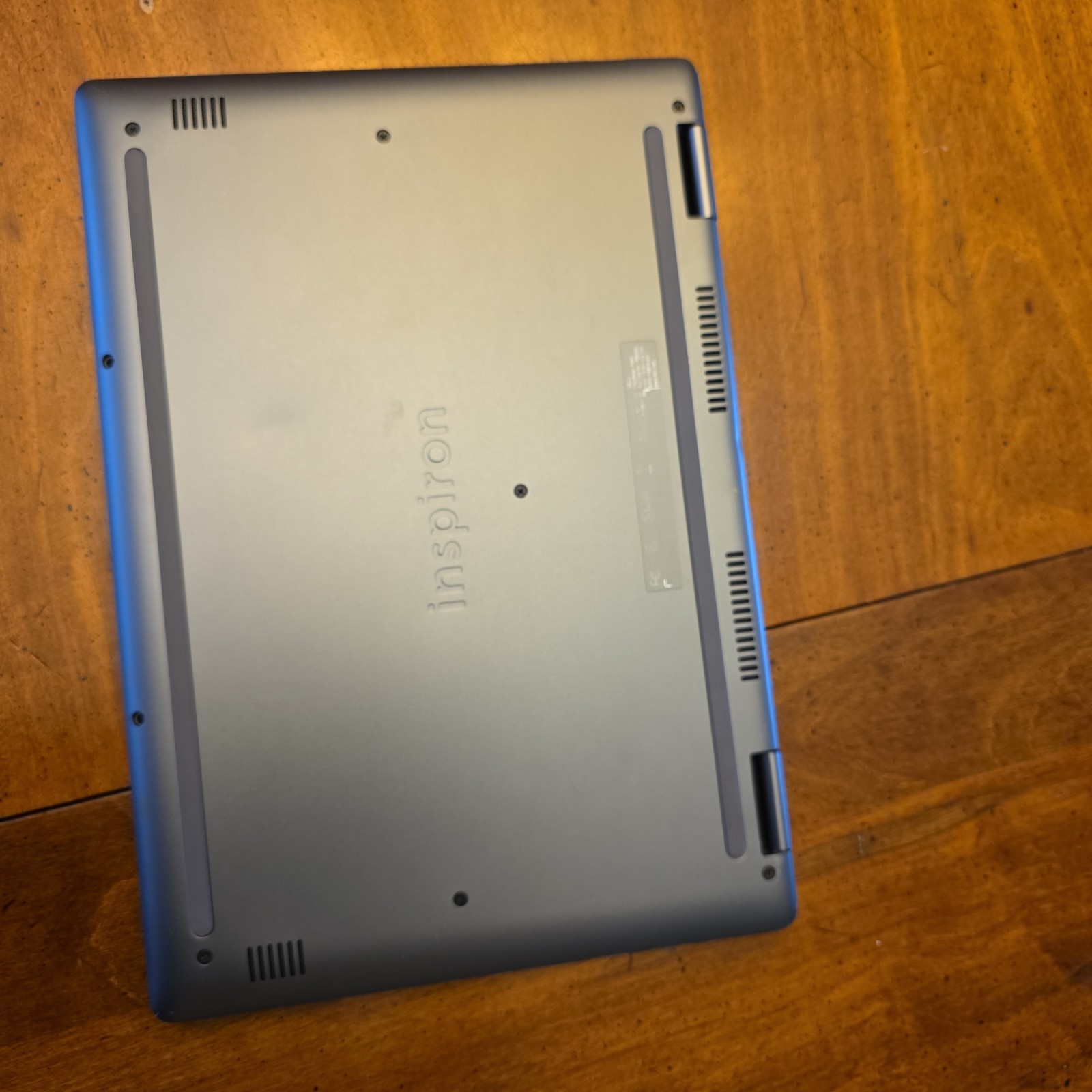 Dell Inspiron 7375 13.3″ AMD Ryzen 5 2500U 16GB RAM 256G SSD Bazzite Linux Contr