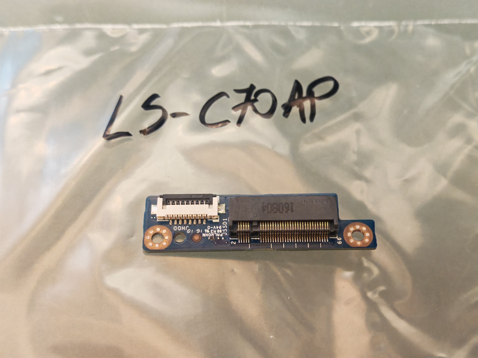 HP 15-AY 15-AC 255 G5 15-AF 2550 255 G4 SSD PORT CARD LS-C70AP
