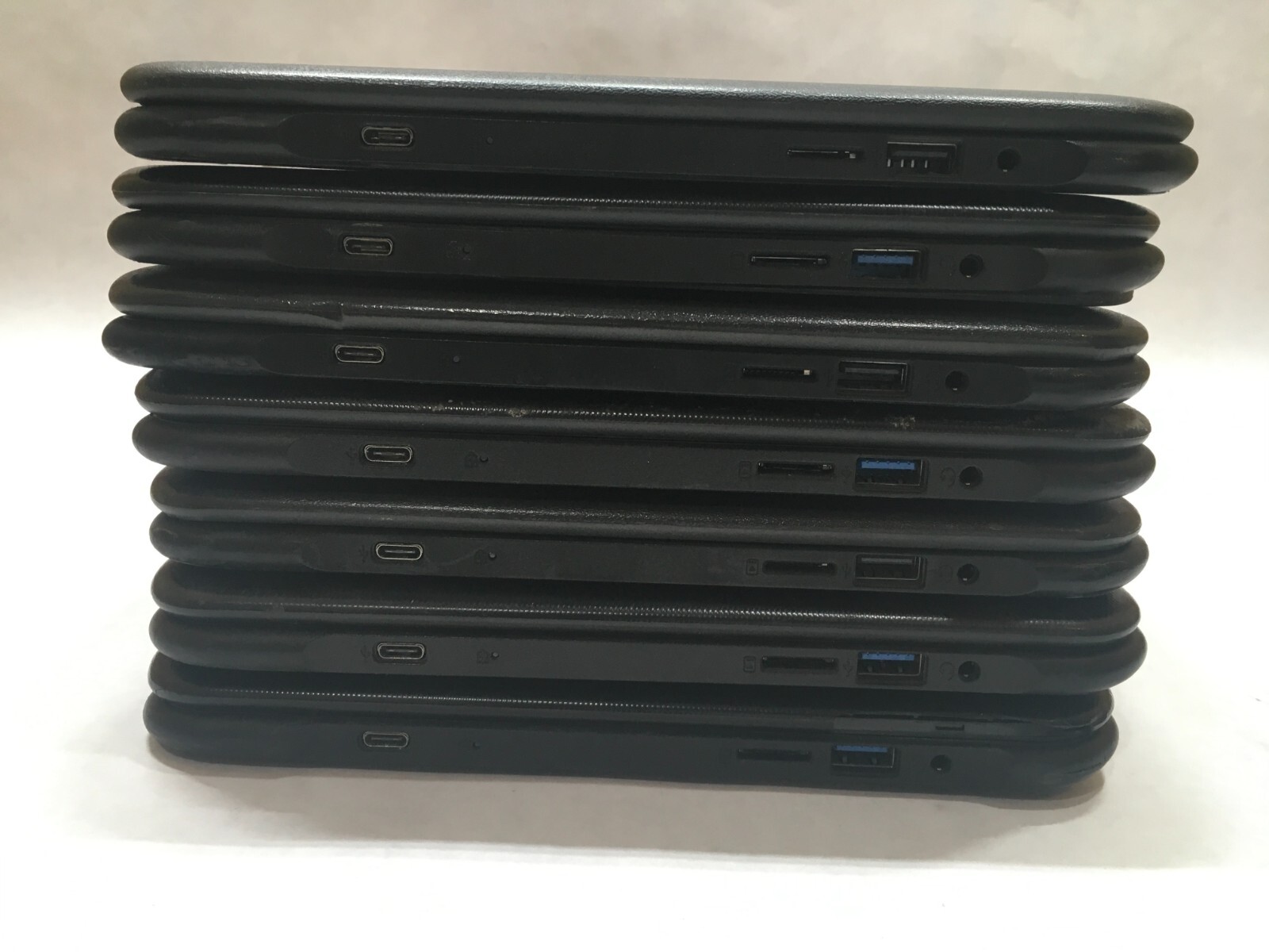 Lot of 7 Bak USA Atlas ED20EA2 ED20GM Broken Screens Bad Keyboards For Parts- FT