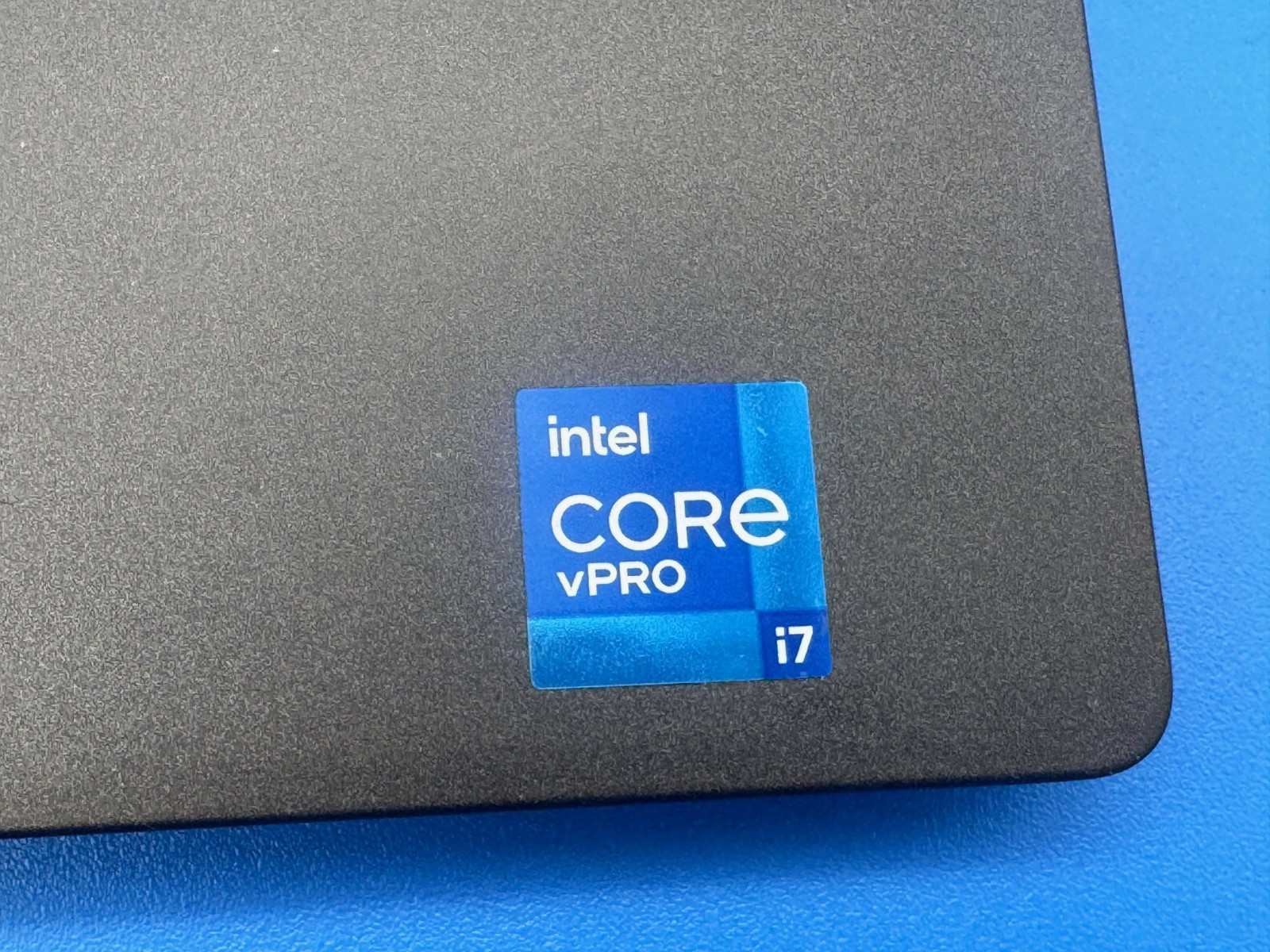 Dell Latitude 7320 11th Gen Intel Core i7-1185G7 3.0-4.8GHz 16GB 512GB NVMe LTE