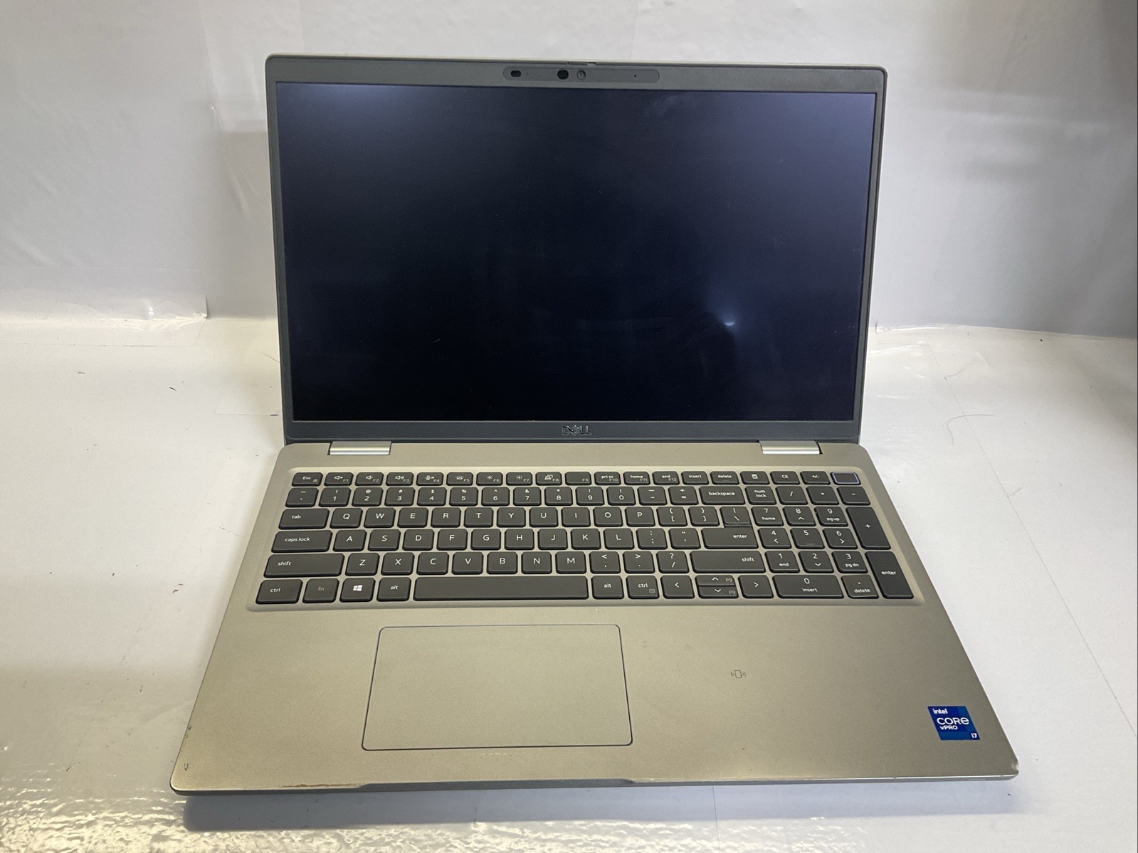 Dell Latitude 5520 15.6-inch i7-11th 16GB RAM 256GB SSD Touch W11 Pro AC(133F)
