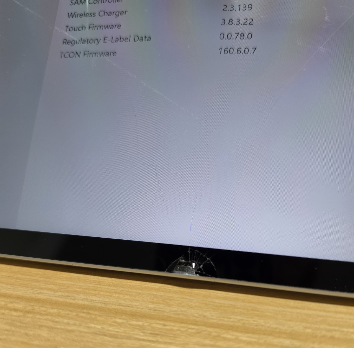 Plat Microsoft Surface Pro 12 Inch Snapdragon + 16GB RAM 256GB SSD Tablet Only