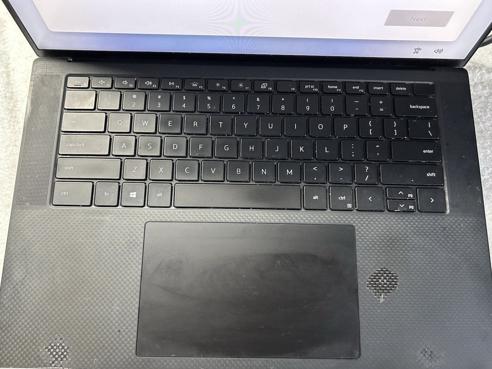 Dell XPS 15.6″ FHD 512GB SSD Intel Core i7 11800H 16GB RAM NVIDIA 3050 Ti 4GB