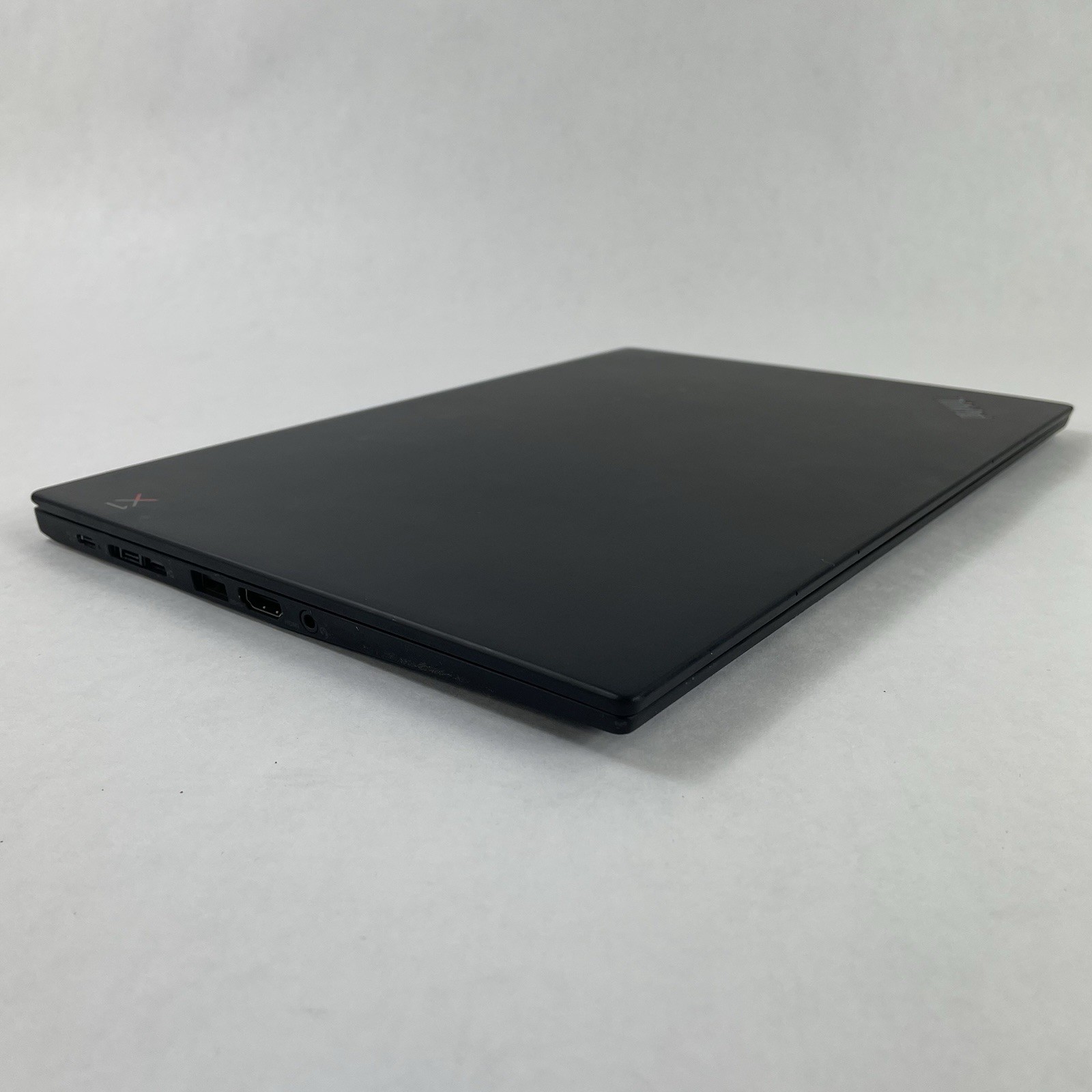Lenovo ThinkPad X1 Carbon 7Gen i7-8565U 1.80 GHz 16 GB RAM No SSD/OS/AC/Batt