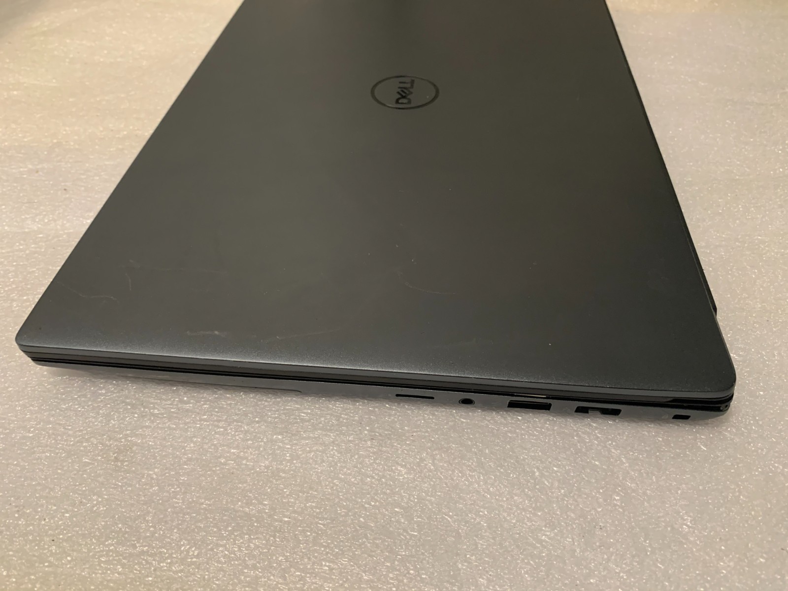 Dell Vostro 5590 I5 10th Gen READ