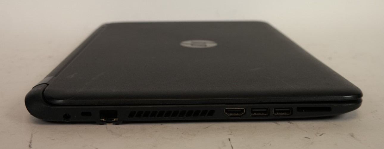 HP Notebook 15-f222wm, Intel Pentium, 4GB RAM, Bad Battery, Unknown Storage