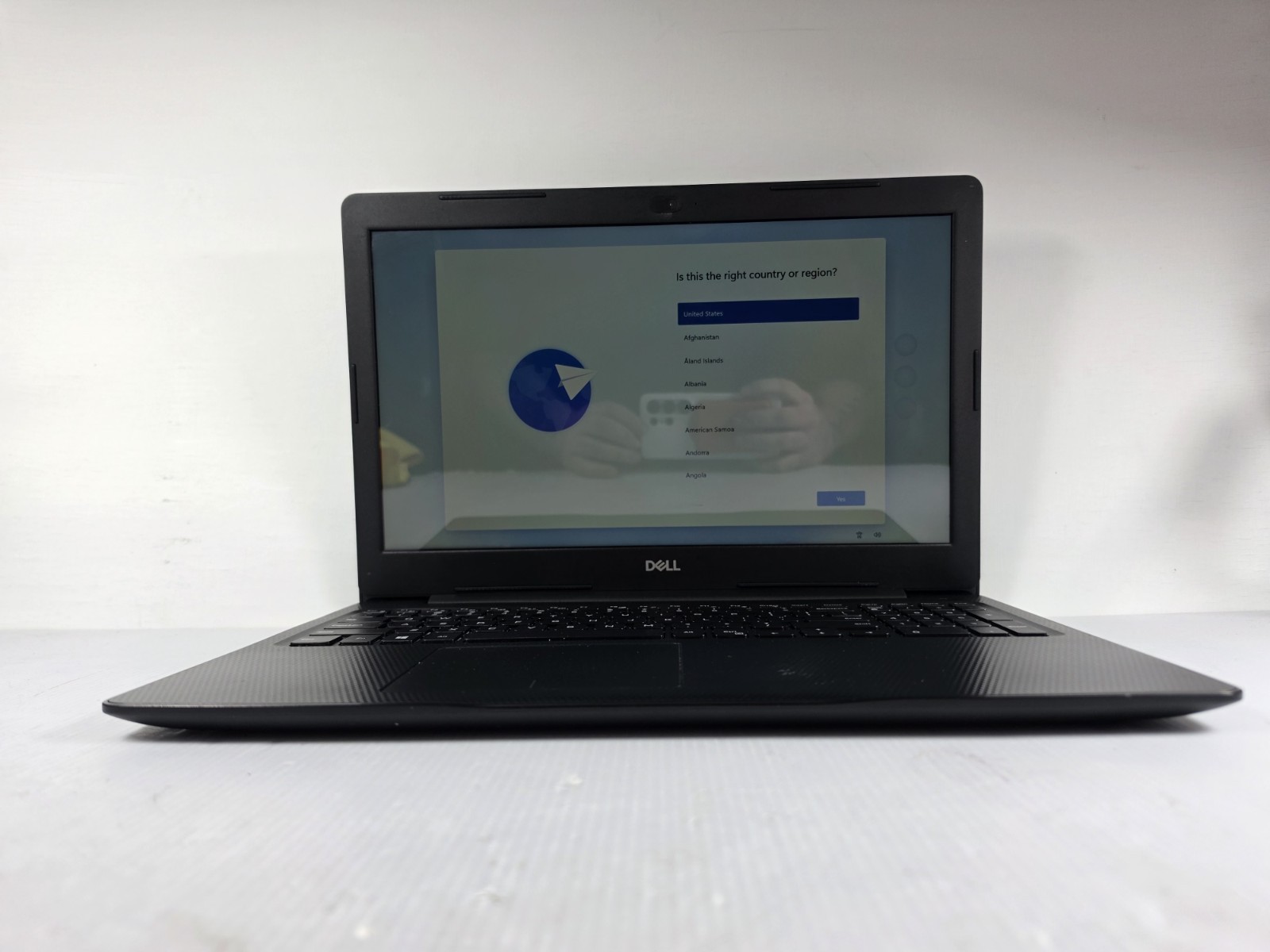Dell Inspiron 3593 FHD 15.6″ Touchscreen i5-1035G1 12GB RAM 256GB SSD Win 11