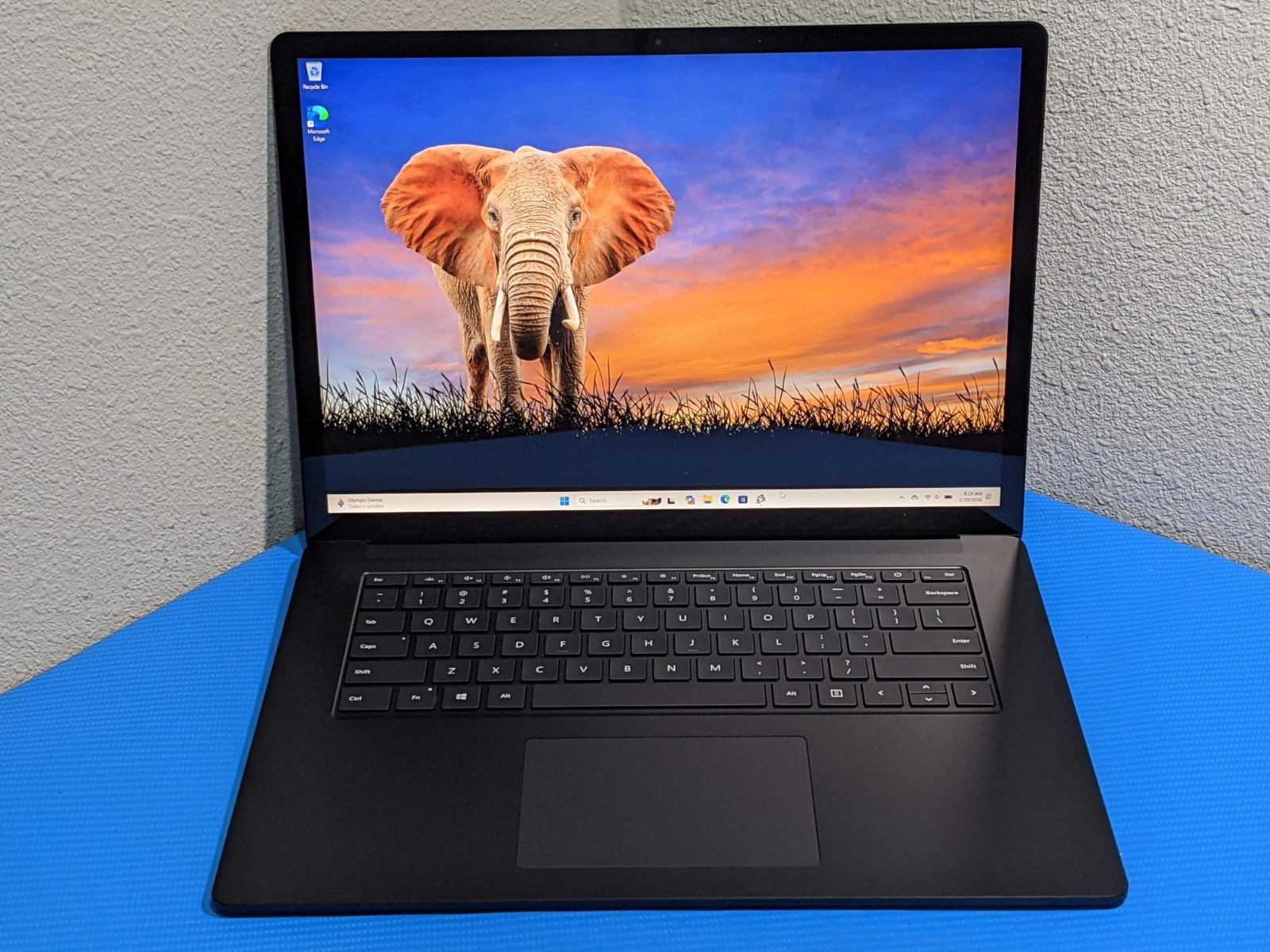 MS Surface Laptop 3 1872 15″ 2496×1664 TOUCH i7-10th Gen 1.3GHz 16GB 512GB AS-IS