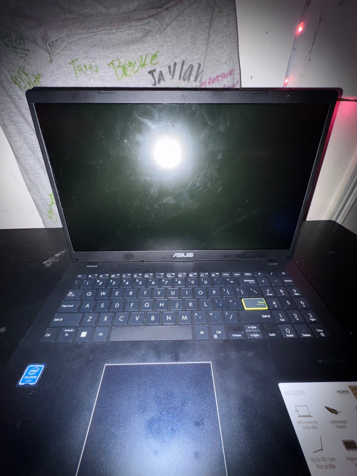 ASUS Zenbook OLED 14″ (256GB SSD, Intel Core i5 12th Gen., 4.40 GHz, 8GB) Laptop