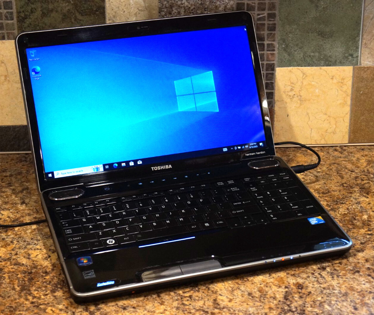 Activated 22H2 WIN 10PRO Toshiba A505-S6980 @2.20GHz,4GB RAM 500GB HDD