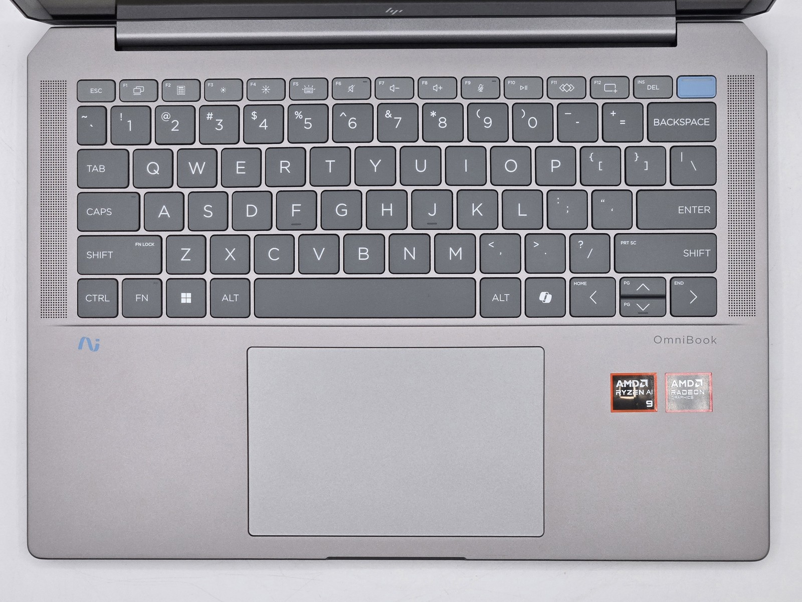 HP OmniBook Ultra 14-fd0052xx 14″ 2240 x 1400 Touch RYZEN AI 9 365 1TB 16GB W11P