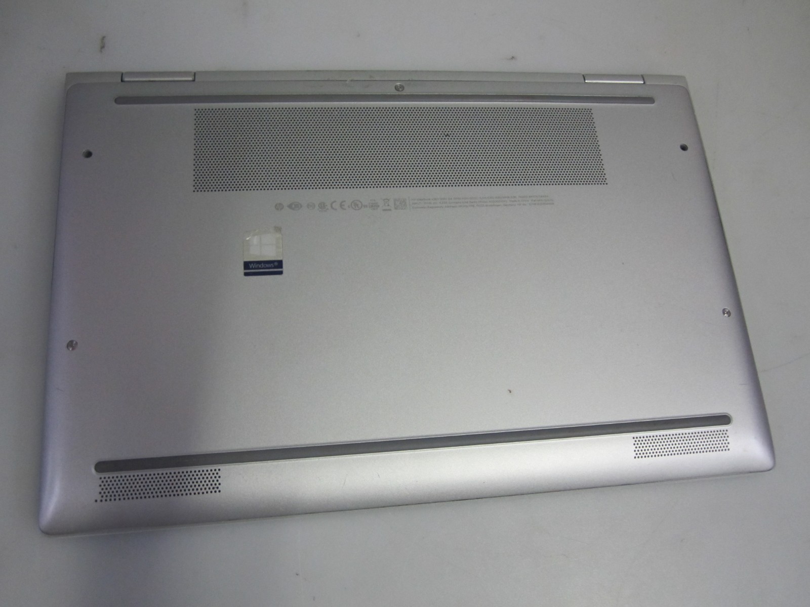 HP EliteBook X360 1030 G4 Touch i5-8265U 1.6GHz 16GB NO HDD/AC/OS BAD M2 SLOT