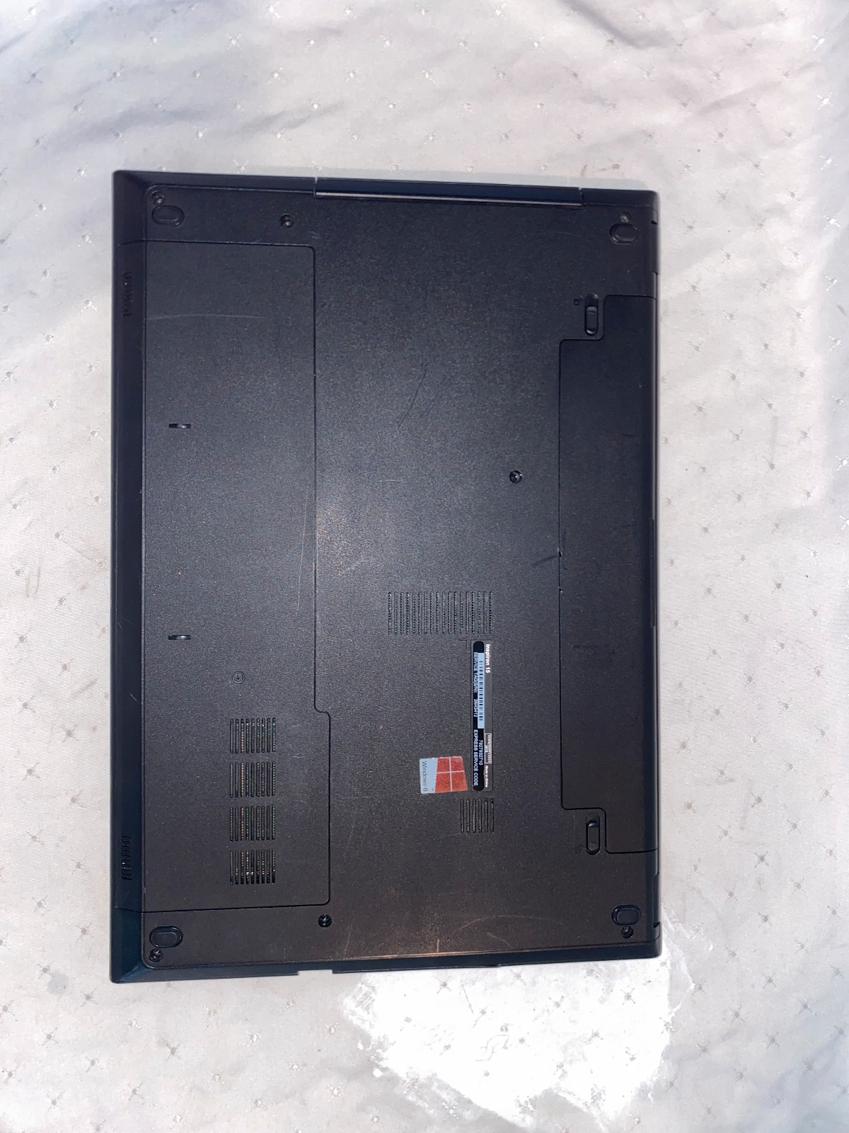 Dell Inspiron 3541 Laptop AMD A6-6310, 8GB RAM, No HDD, for parts or repair