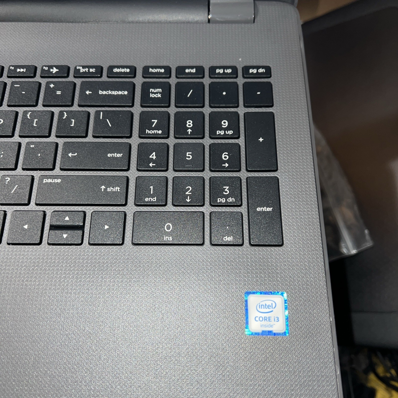 HP Laptop 250 G6 Laptop,Intel Core i3-6006u@2.0ghz,8GB RAM 500GB SSD WIN 10 Pro