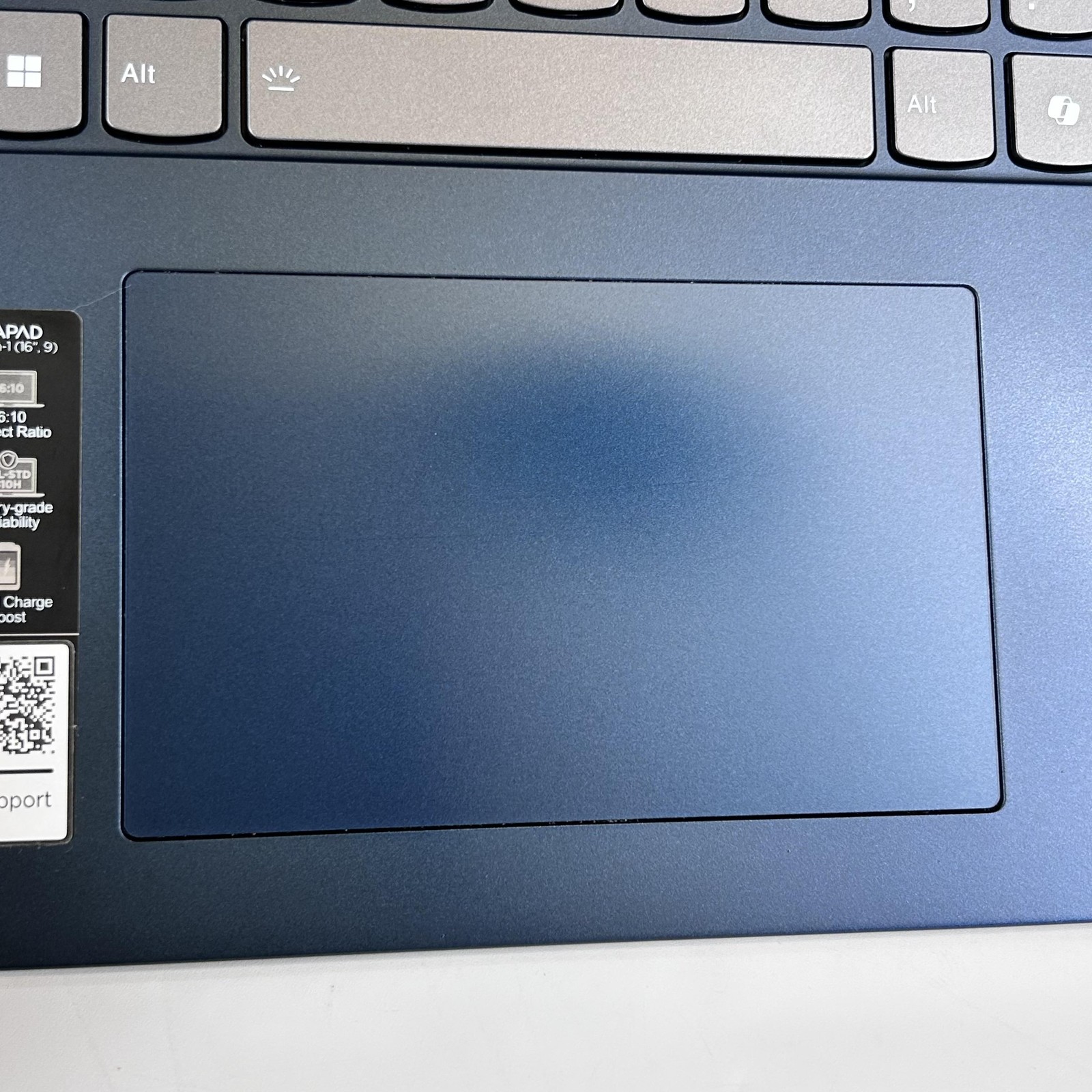 Lenovo IdeaPad 5 (2-IN-1) 16 FHD+ TOUCH 1.8 GHz Intel Core 7 150U 16GB 1TB Good