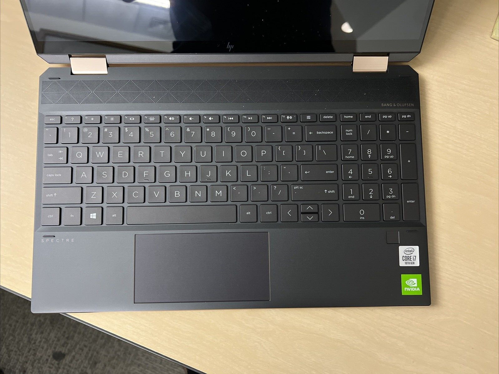 HP Spectre X360 2-in-1 15.6″ (512GB SSD, Intel Core i7 10th Gen, 16GB, NVIDIA)