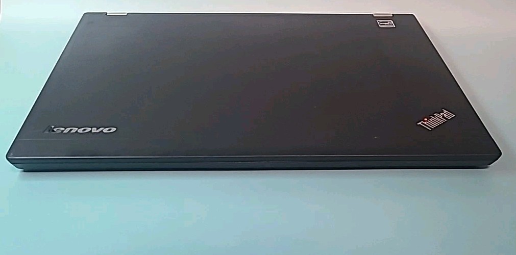 Lenovo T430u (i7) • Windows 11 • 8GB • 128GB SSD • Fully Serviced + Charger