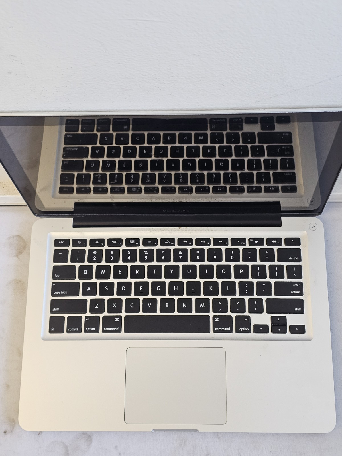 Apple MacBook Pro 13″ 2012 Laptop – Intel i5-3210m – 4GB RAM – Parts/Repair-READ