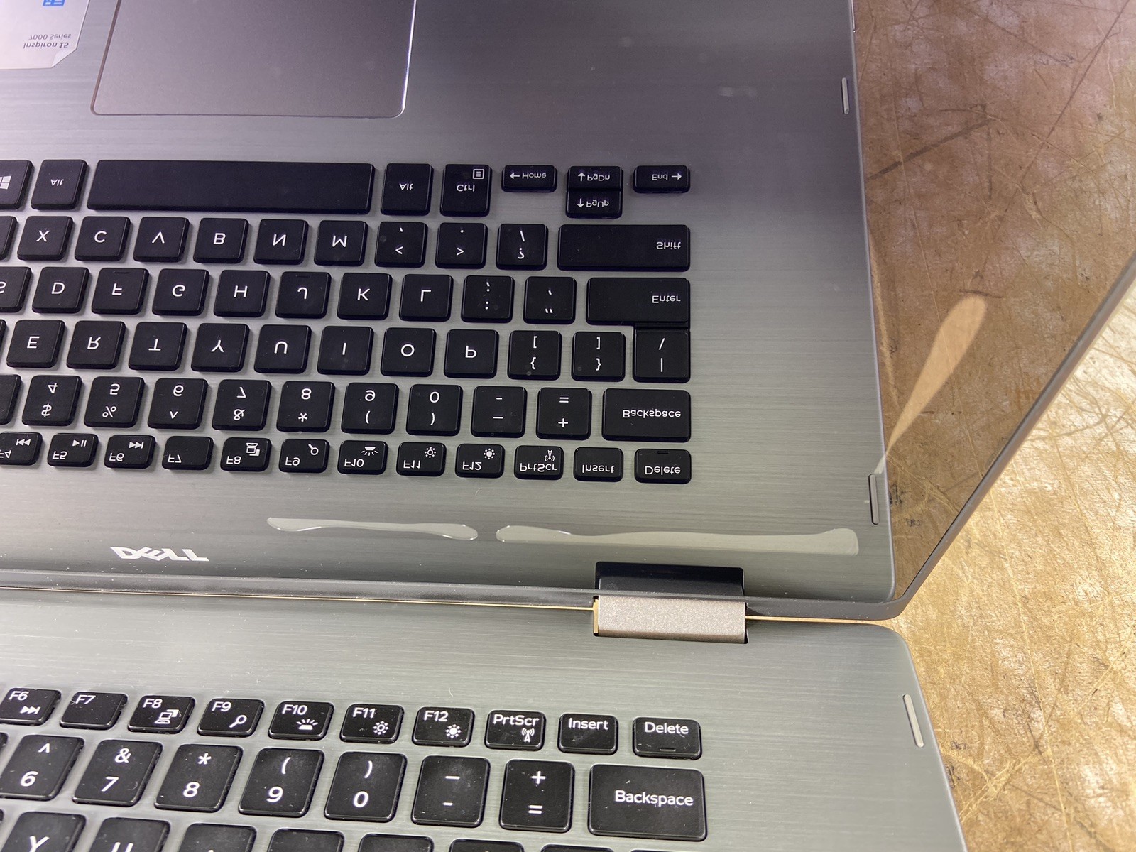 DELL INSPIRON 15 7579 2-IN-1 i7-7500U @ 2.70GHz, 16GB RAM, NO HDD/OS – (PARTS)