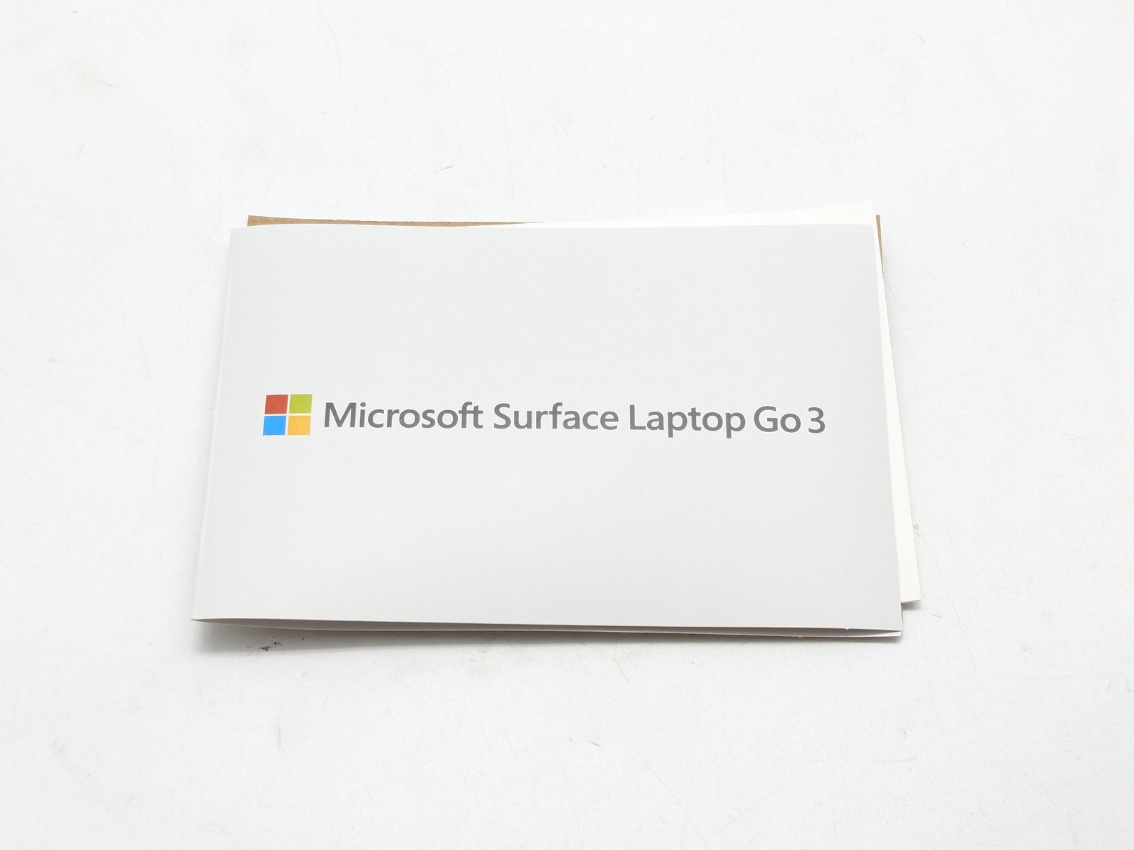 Microsoft Surface Laptop Go 3 12.4″ i5-1235U 8GB DDR5 256GB SSD Windows 11 Home
