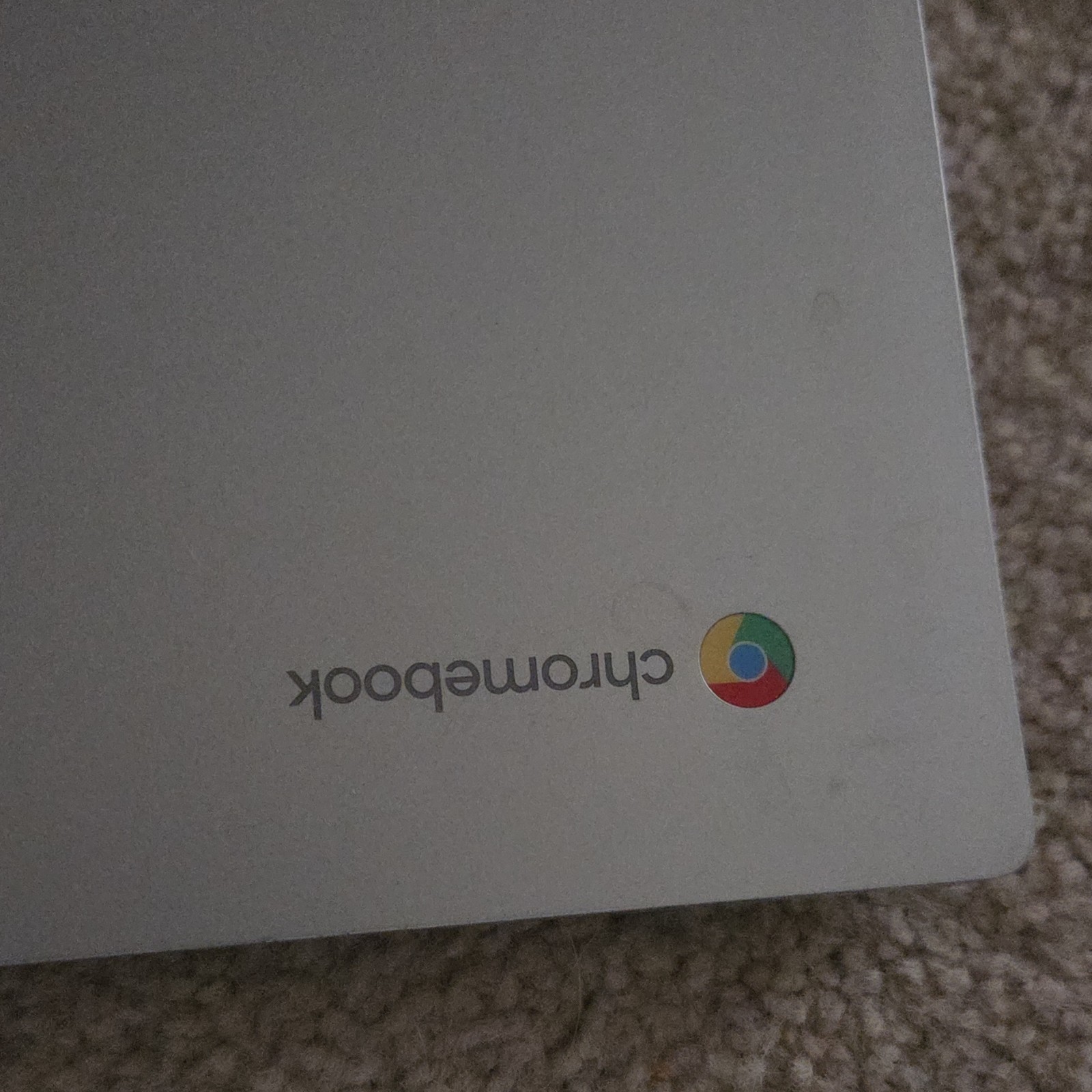 Intel Celeron Chromebook 14in Silver Chrome OS USB-C USB 3.0 microSD