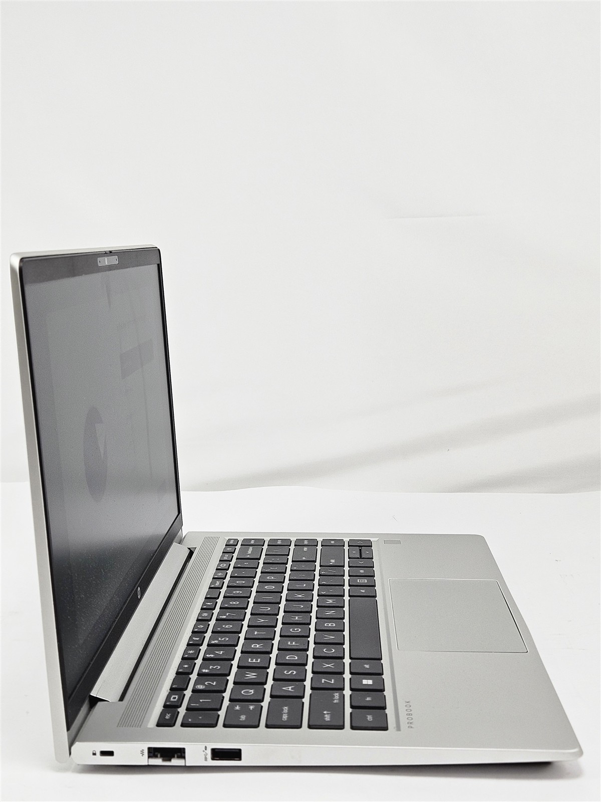 HP ProBook 445 G10 Ryzen 5 7530U 32GB 256GB SSD 14″ FHD Vega 7