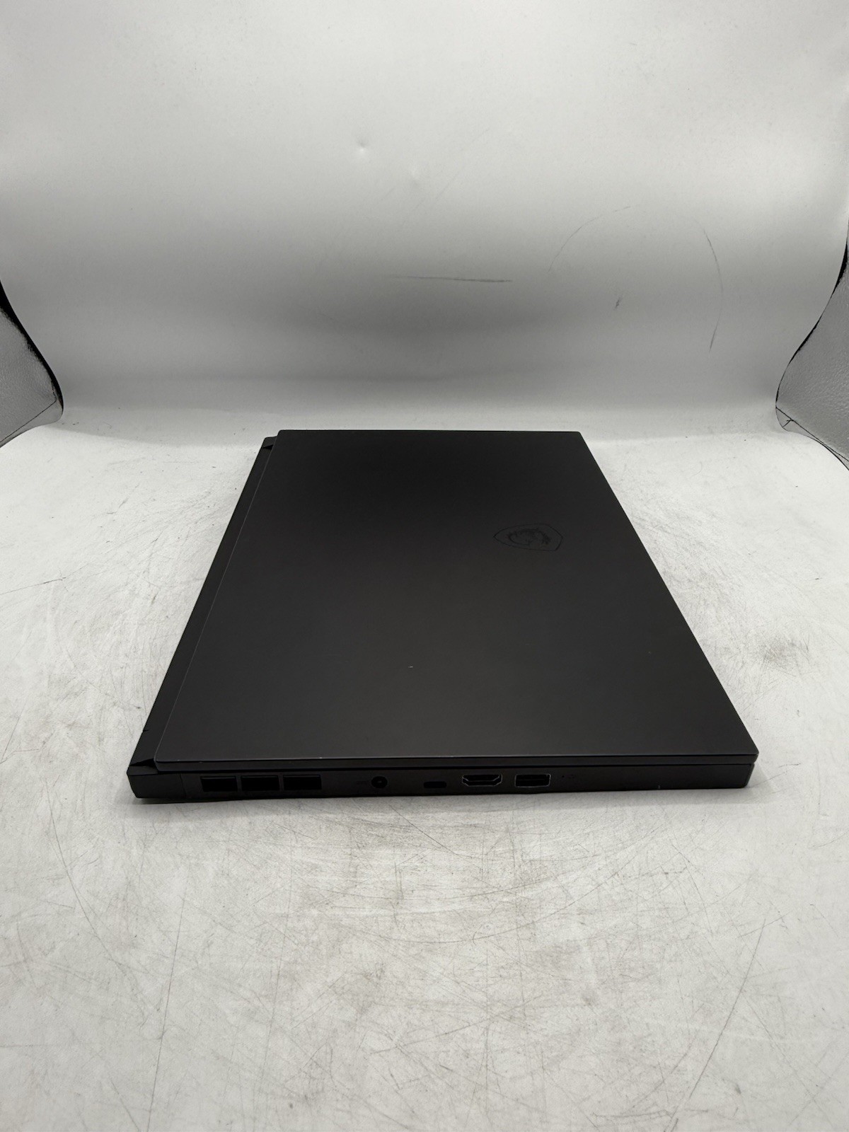 MSI Stealth GS66 15.6″ FHD i9-11900H 2.5GHz 8GB RAM RTX 3080 READ