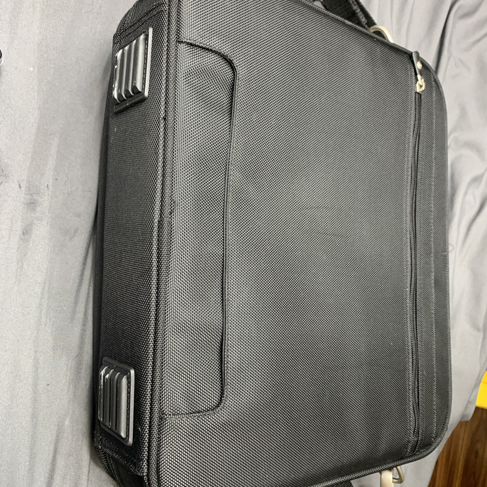 DELL Excellent Carrying Case, Comp with DELL Laptop Mobile Precision 7740 17.3″