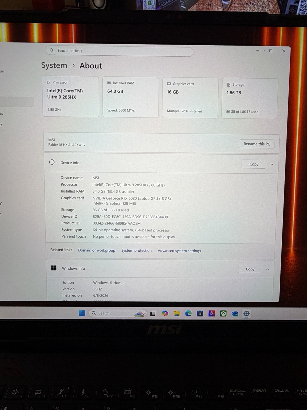 MSI Raider 18” HX AI A2XW Gaming Laptop Ultra 9 64GB RAM 2TB SSD *Minor Dent*