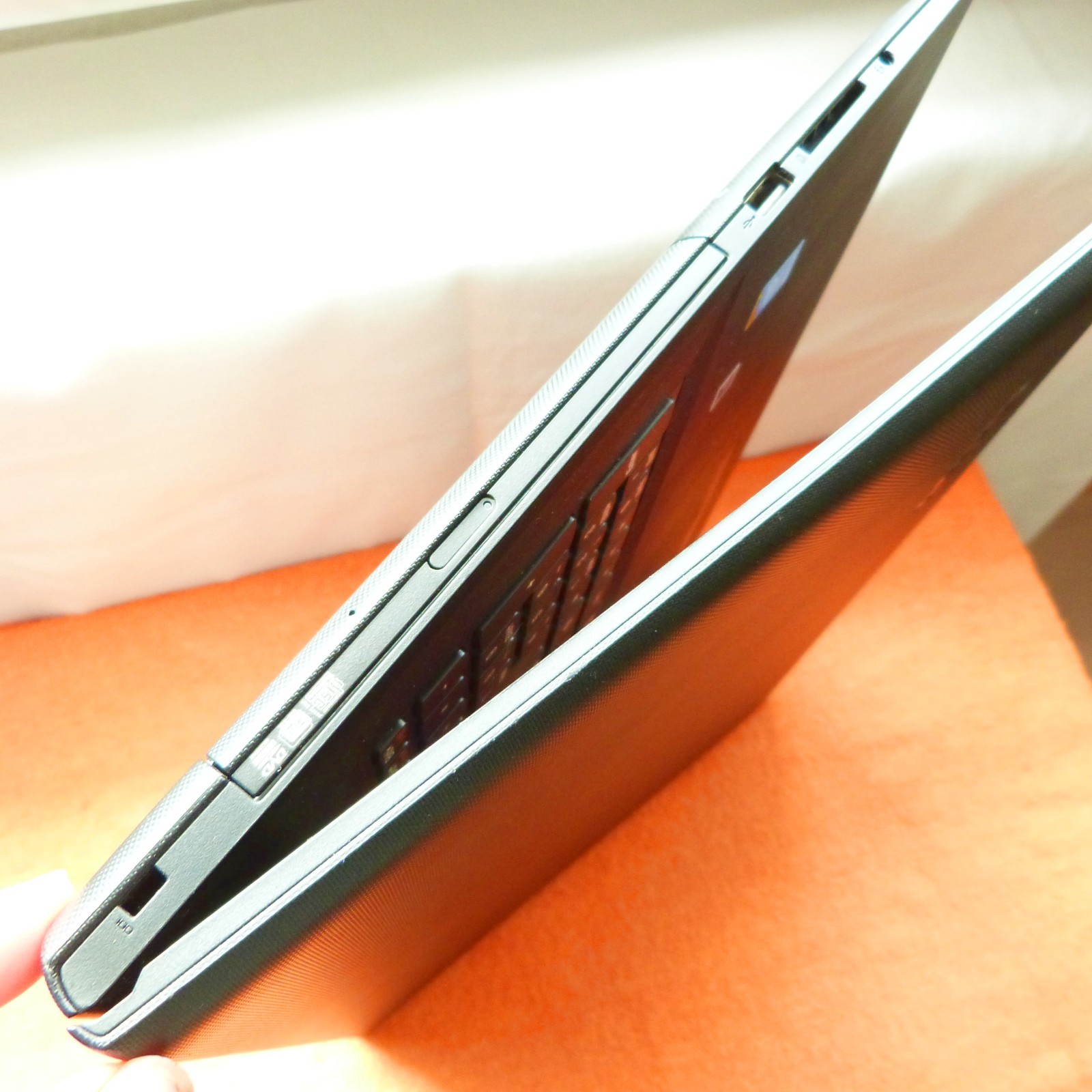 Lenovo G70 Business 17″ HDP DOLBY SOUND I SSD Windows 11 l 16GB RAM NEW DVD