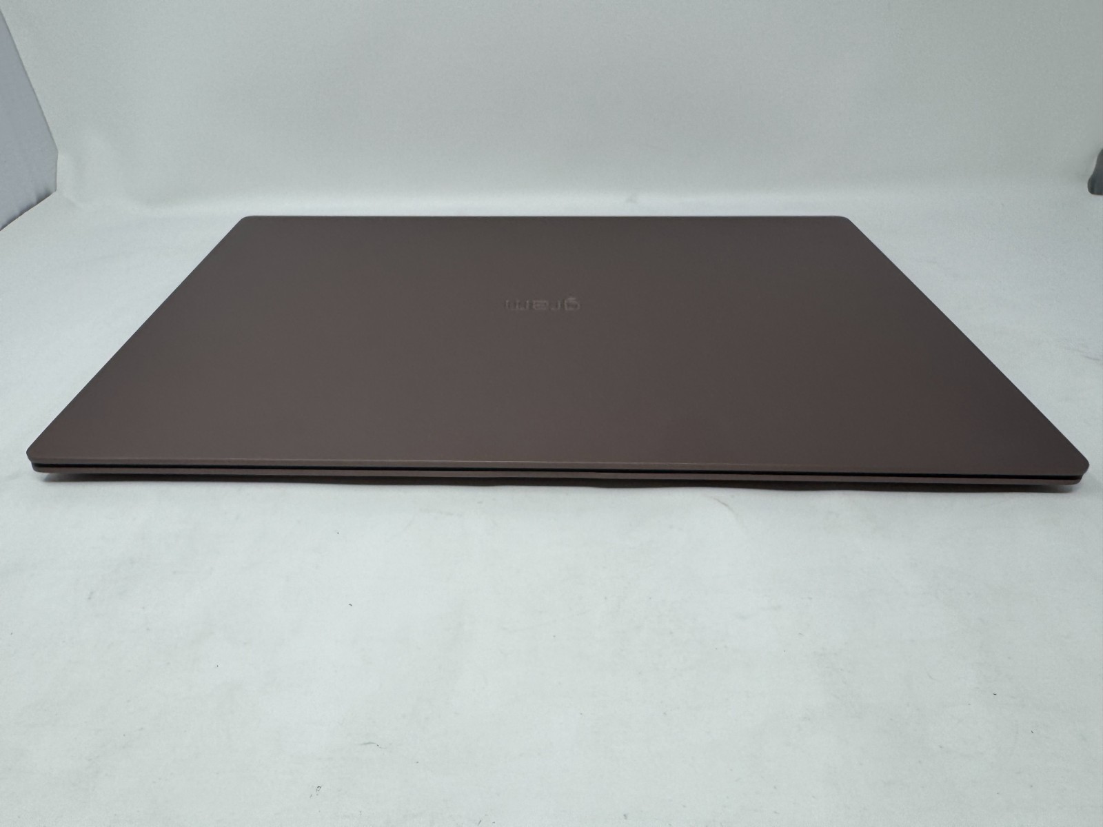 LG gram Max 17Z90UB 17″ Touch Laptop PC Ultra7 355/2.5K/IPS/32GB/1TB SSD/Wrty