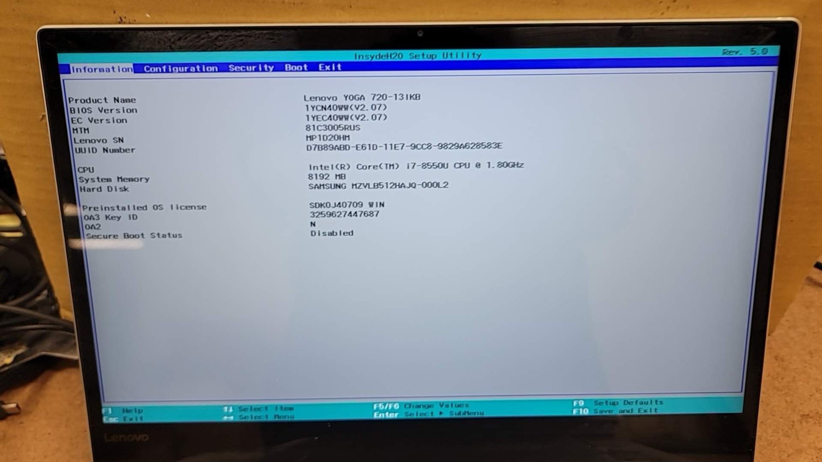 Lenovo IdeaPad Yoga 720-13IKB 13.3″ FHD Touch I7-8550U 8GB 512GB with ac no OS