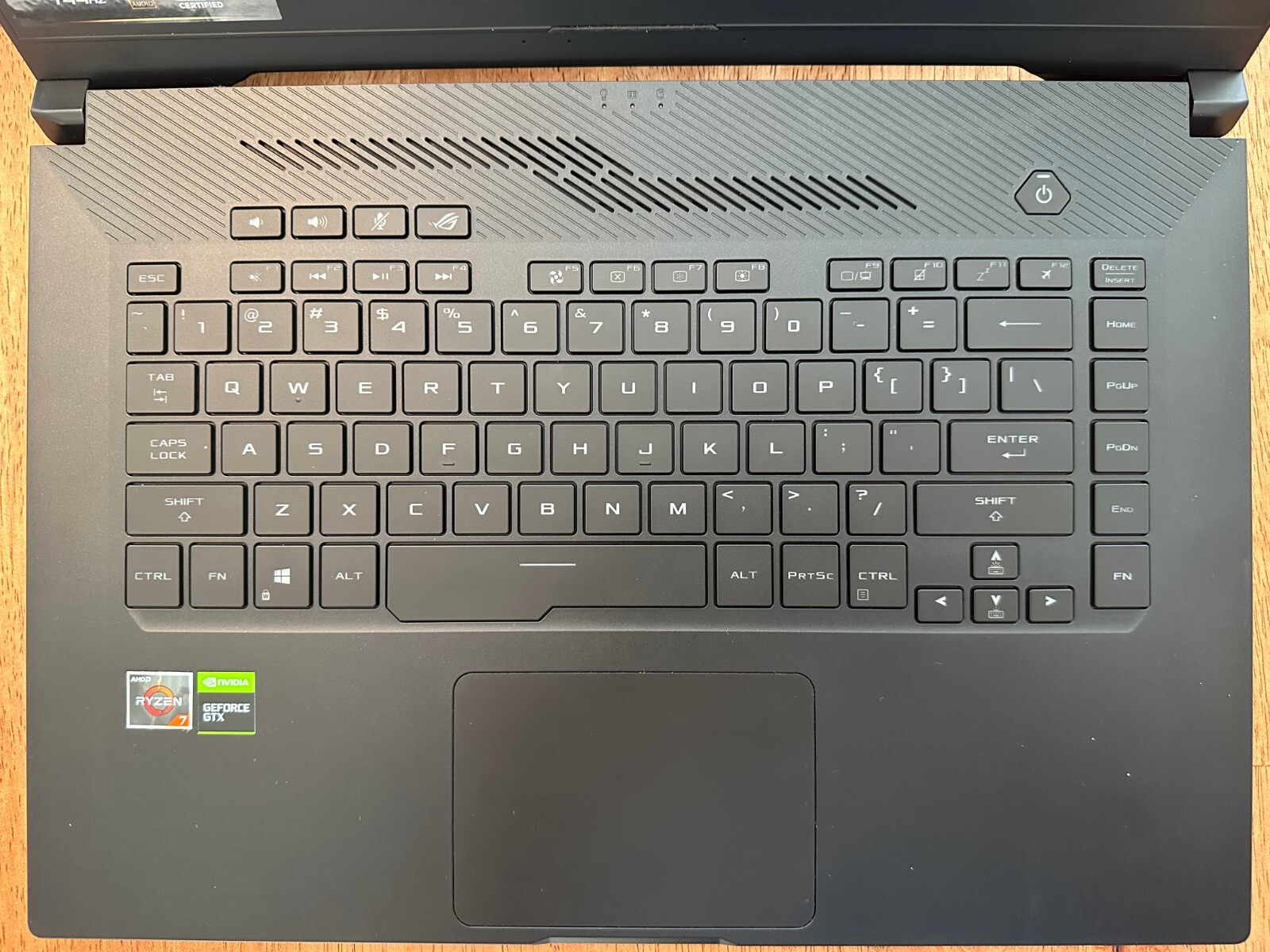 ASUS Zephyrus 15.6″ 120Hz (AMD Ryzen 7 3.70GHz, 24GB RAM, 1 TB SSD, GTX 1660Ti)