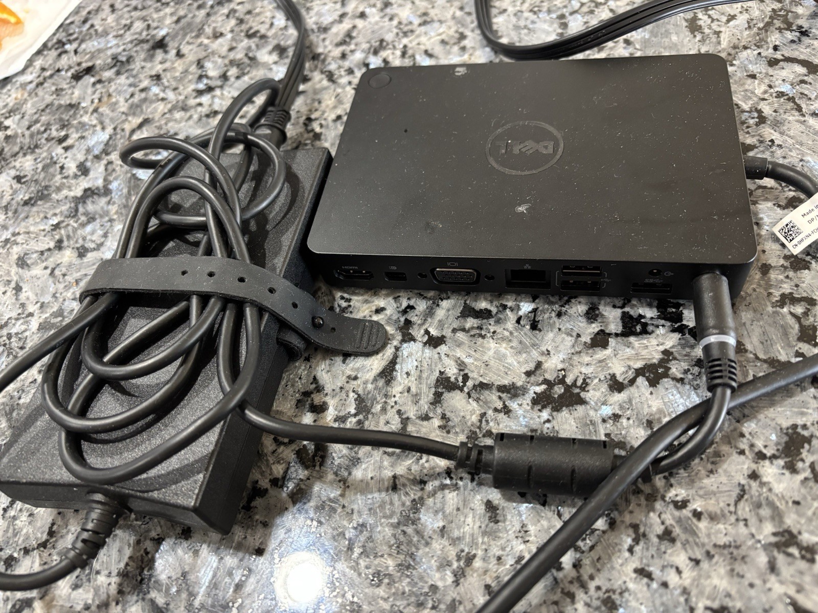 Dell Latitude 7410 i5-10310U@1.70GHz 16GB RAM 256GB SSD Win11 W/ Docking Ac