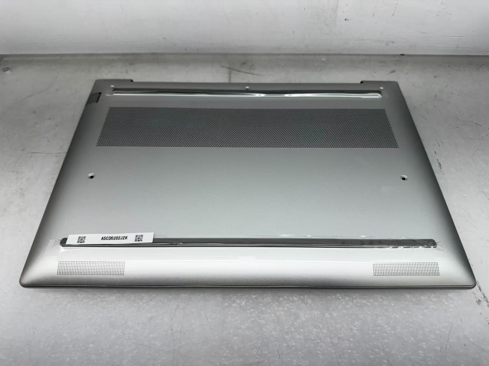 HP EliteBook 640 G11 Ultra 5 135H@3.6GHz with Palmrest keyboard battery *READ*
