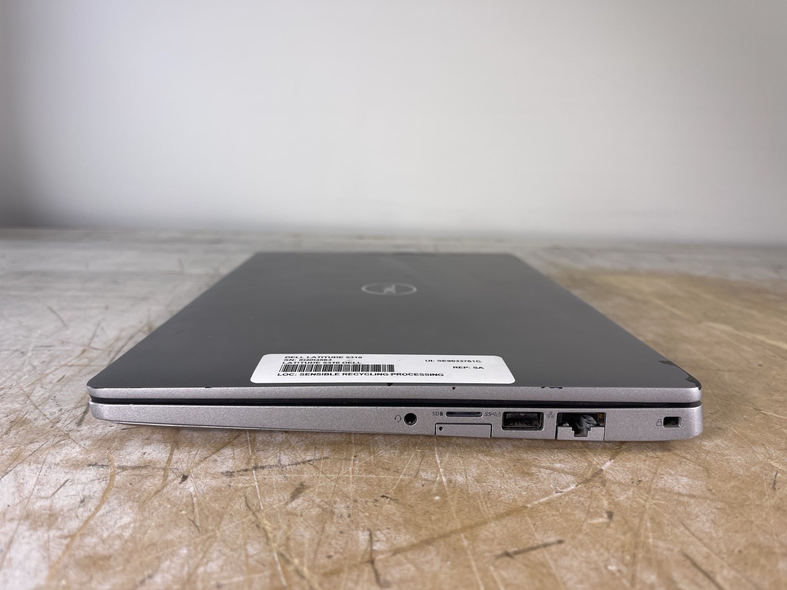 DELL LATITUDE 5310 i5-10210U @ 1.60GHz, 4GB RAM, NO HDD/OS
