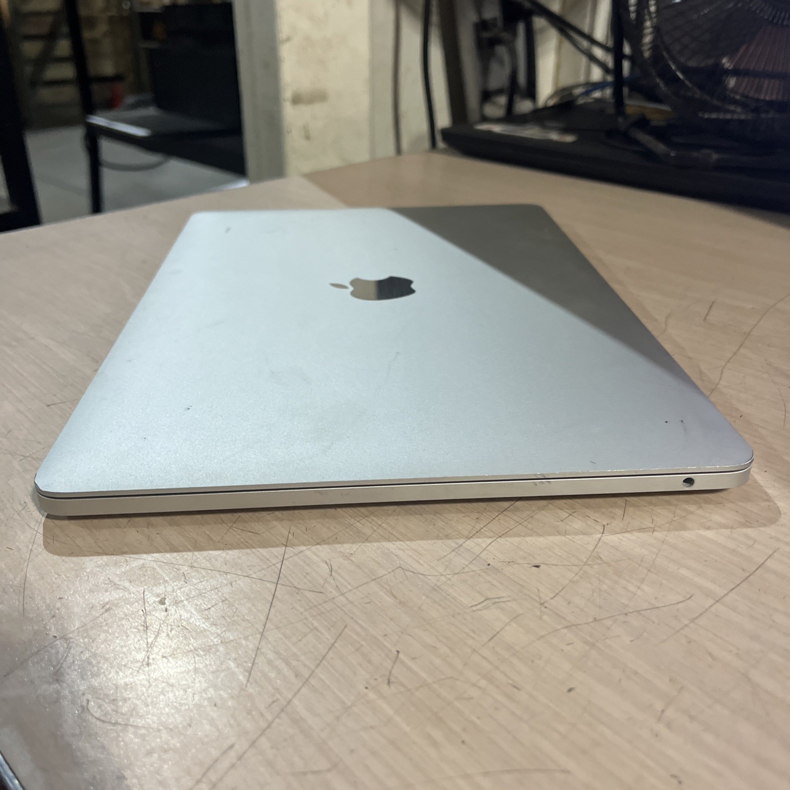 APPLE MACBOOK PRO 13″ MID-2017 CORE I5-7360U 2.3GHZ 128SSD