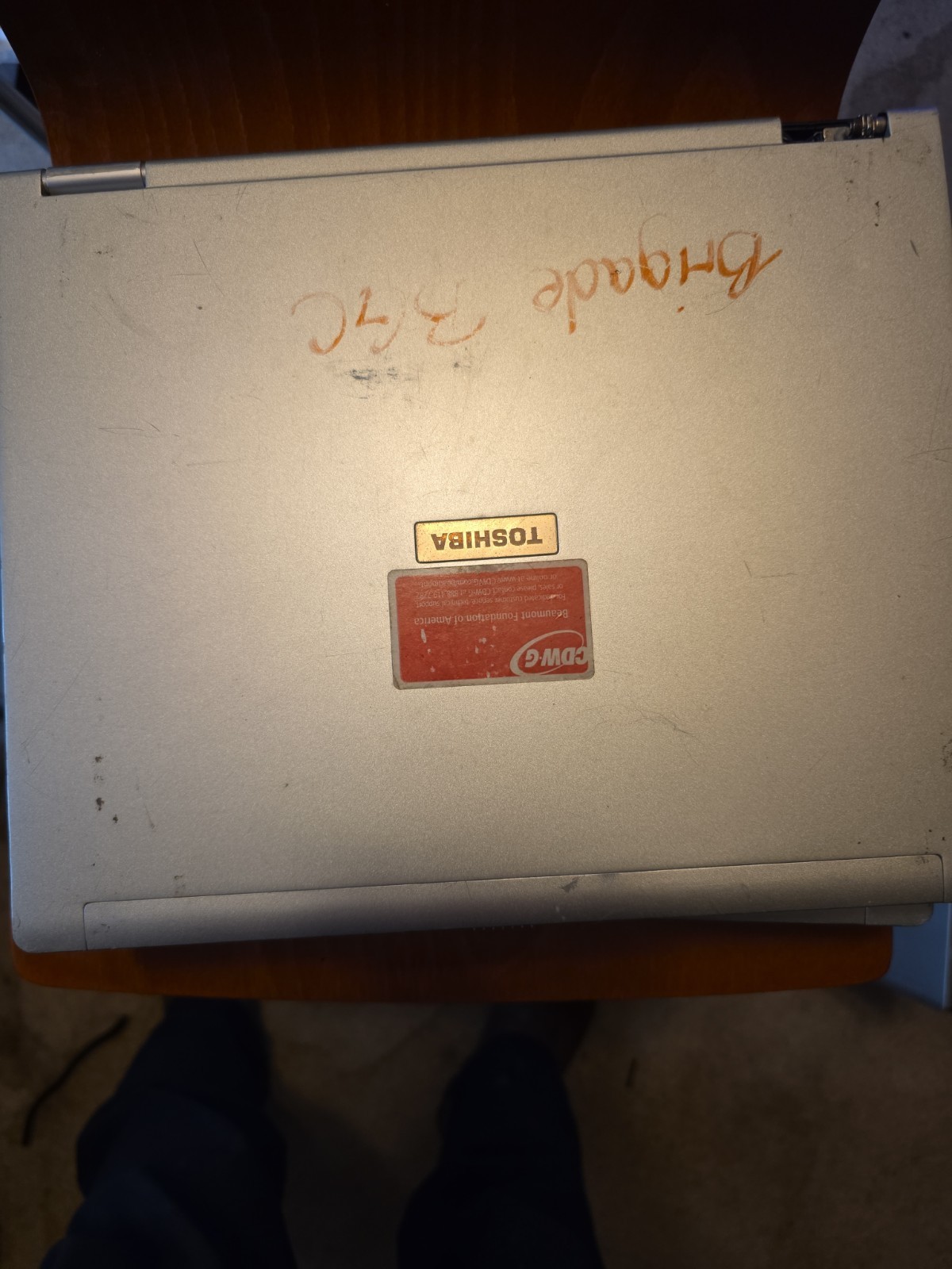 Vintage Toshiba Tecra M2 PTM20U Laptop – For Parts – *READ Set Of 4