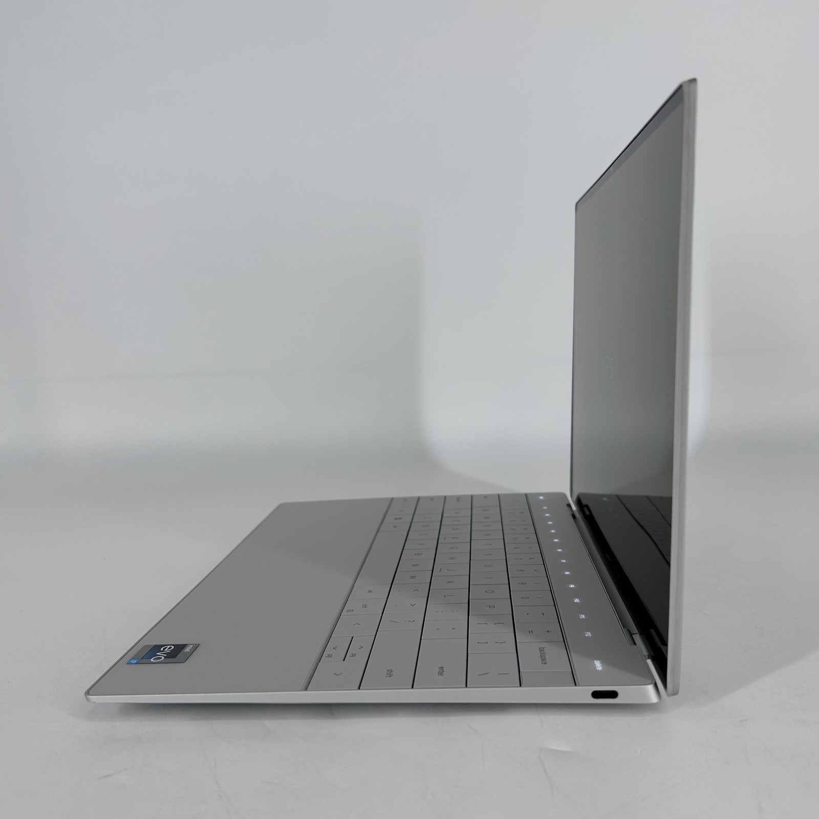 Dell XPS 13 Plus 9320 3.5K TOUCH 1.8 GHz i7-1280P 16GB 512GB SSD Very Good