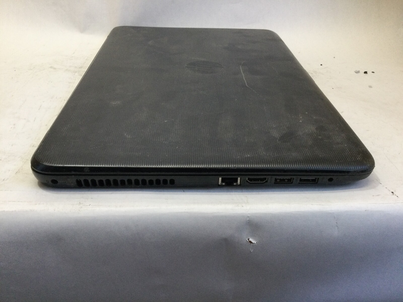 HP NOTEBOOK 15 – BA009DX – AMD A6 – 4GB RAM – FOR PARTS – READ DESCRIPTION – BB