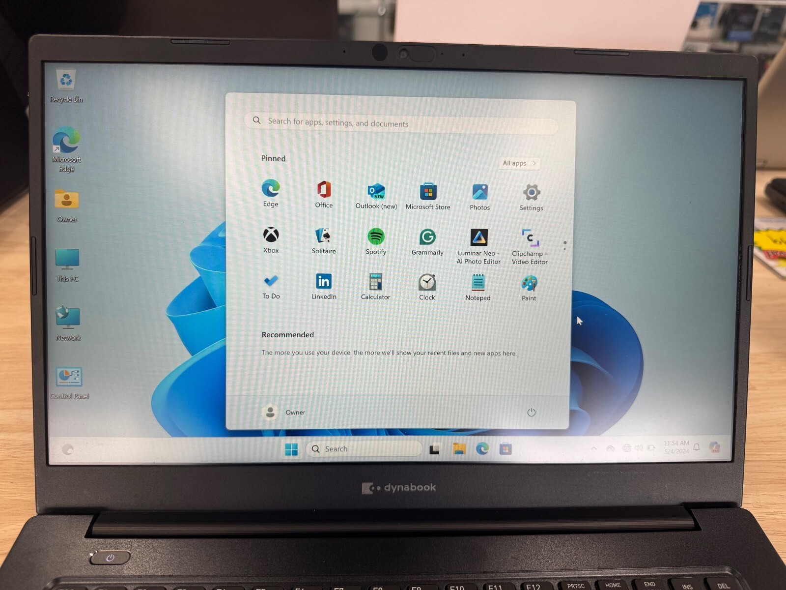Toshiba Portege X40-J Core i7 11th Gen 256GB Solid State, 16GB RAM, 14″ Gaming