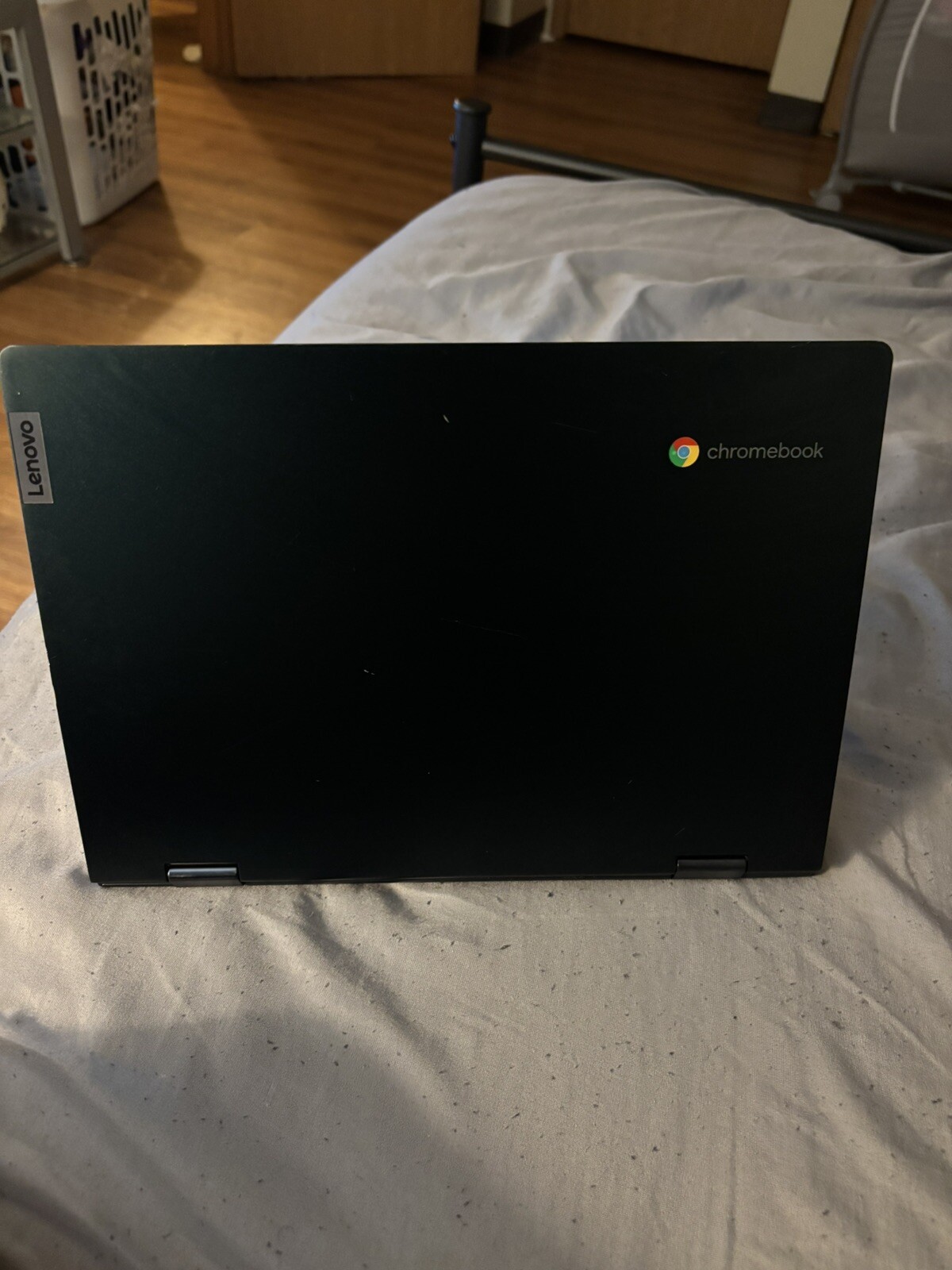 Lenovo ThinkPad E570 15.6″ (256GB SSD, Intel Core i5-7200U, 8GB RAM) Laptop -…